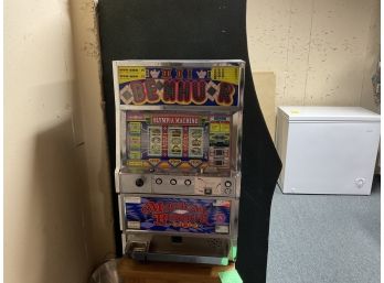 Magical Ben Hur Vintage Olympia Slot Machine