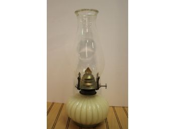 Vintage Lamplight Farms USA Beige Opaque Glass Oil Lamp Model 330 W/Clear Glass Chimney