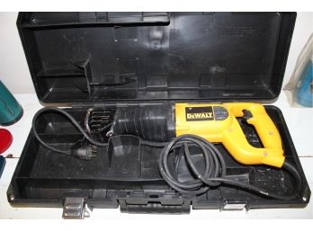 DeWalt DW304P Electric Reciprocating Saw, Sawzall 1 1/8' W/Case