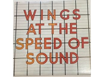 WINGS - AT THE SPEED OF SOUND - CAPITOL RECORD SW-11525 W/ INNER SLEEVE - VG CONDITION