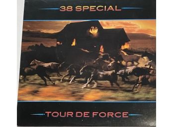 38 SPECIAL TOUR DE FORCE LP ORIG  A&M SP-4971 SOUTHERN ROCK VAN ZANT WITH INNER SLEEVE