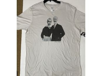 UNIQUE &  COOL - FUN T-SHIRT - BRAND NEW WITH TAGS- ODD COUPLE WITH SHAVED HEAD - SIZE XL ( MAD MAN ALFRED)