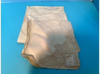 Vintage Set Of Four (4) French Linen Dinner Napkins