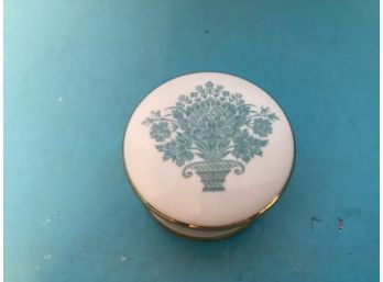 Vintage Small Buckingham Palace White Floral English Bone China 1994 Trinket Box