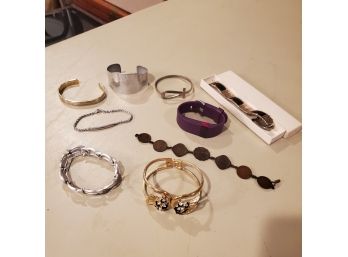 Nine Items Make Up This Lot Of Costume Fashion Jewelry Includes A Vintage Coin Bracelet   A3