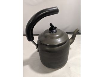 Calphalon Ireland Anodized Aluminum 2 Qt. Tea Pot Kettle With Bumble Bee Lid  E2