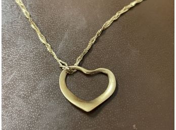 Lovely Vintage 14k Gold Italian Heart Shaped Pendant And Necklace