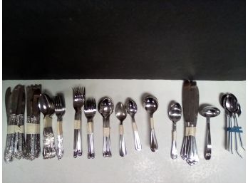 Large Lot Of Mixed Stainless Cutlery Includes Oneida, Gibson 18/8, Cook-o-Matic, Nathalie George  D3
