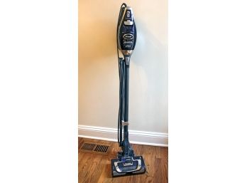 Shark Rocket Deluxe Pro Vacuum - NEW CAANAN PICKUP