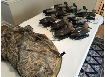 Set Of 12 Acrylic Hunting Decoys - And Camouflage Bag! - NEW CAANAN PICKUP