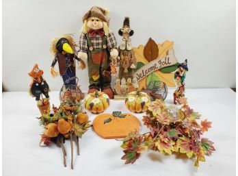 Fall & Halloween Themed Decorative Assortment