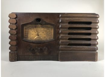 1937 Sears Silvertone Radio