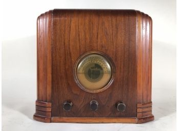 1936 Sparton Radio