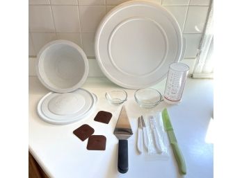 Pampered Chef Bowls, Knives, And Other Assorted Utensils - Made In The USA