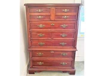 Beautiful Vintage Mahogany Tall Chest Of Drawers From Bassett Furniture