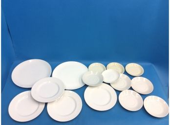 Mixed Lot White Plates Unbranded