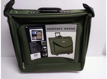 Geoffrey Beene Wheeled Garment Bag Suitcase Luggage NEW Green 2