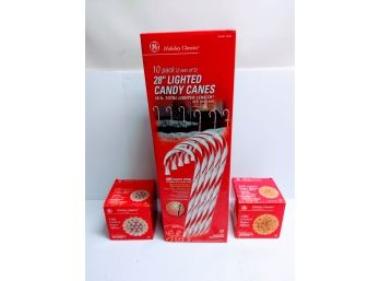Ten Pack 28' Lighted Candy Canes & Two Light Spheres - NEW