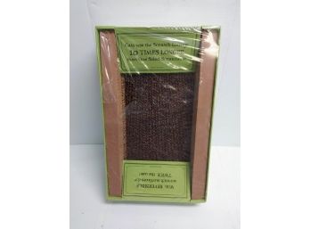 Recycled Paper Cat Scratch Lounge - NEW