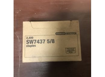 Box Of SW7437 5/8 Staples