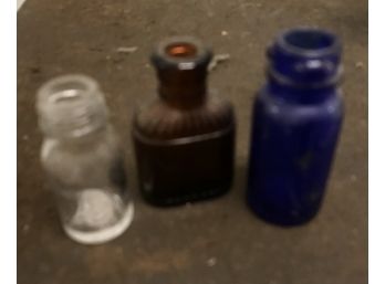 3 Mini Bottles