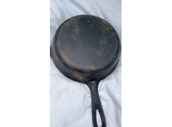 Vintage WAGNER WARE Cast-Iron Frying Pan
