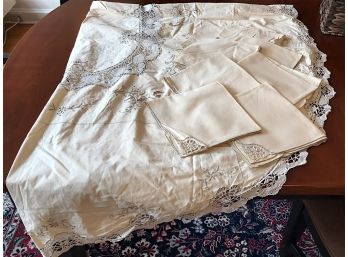 Belgian Lace Table Cloth And Napkins
