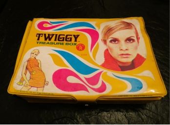 1960s Mattel Twiggy Vinyl Treasure Box