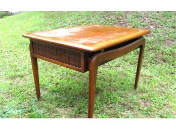 Vintage Lane Altavista Woven Drawer End Table