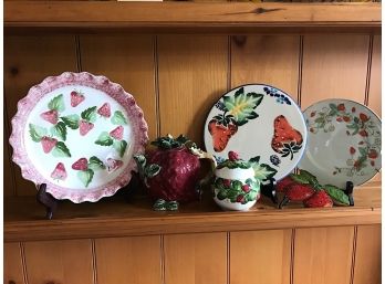 Assorted Strawberry Dishes And Decor - Bridgeport Pickup
