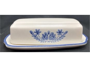 Pfaltzgraff Yorktowne Stoneware Blue Floral Butter Dish #28