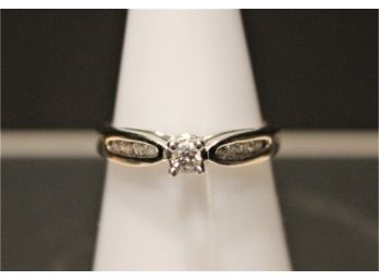 Vintage Ladies 10K Gold Diamond Engagement Ring Size 5