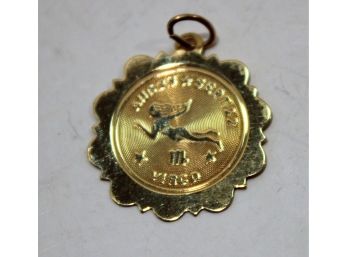 NOS Vintage 14K Yellow Gold VIRGO Medallion Charm In Box