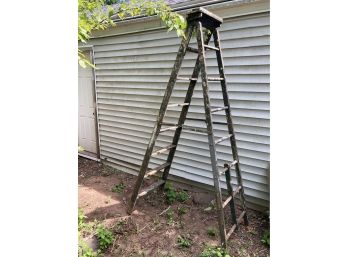 88 Inch Tall Painters Wooden Step Ladder, Great Authentic Look.