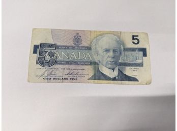 1986 Canadian Five Dollar Bill