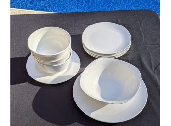 10 Piece White Dish Set, For Those Extra Dinner Settings