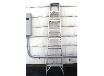 Aluminum 8' Ladder