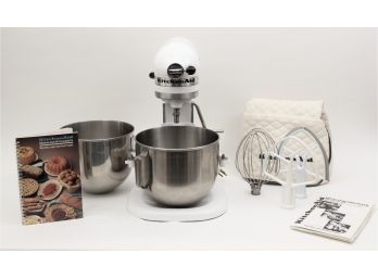 Kitchenaid Heavy Duty Mixer - Model K5SS (SEE ADDITIONAL PICTURES FOR EXTRA ACCESSORIES ADDED)