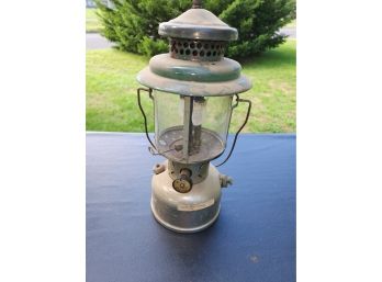 Coleman 1940-220b Gas Lantern