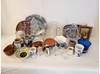 Mixed Lot Of Glass And Ceramic Items