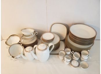 Large Rosenthal Dinner And Tea Ware Collection