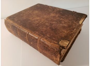 Antique 1829 Leather Bound Bible Full Of Beautiful Etchings