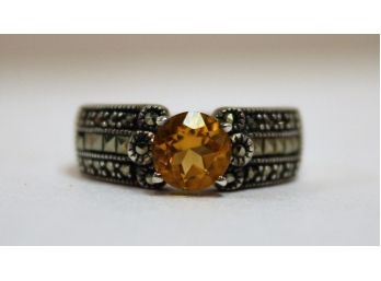 Beautiful Vintage Sterling Silver Marcasite & Golden Citrine Ladies Ring Size 8