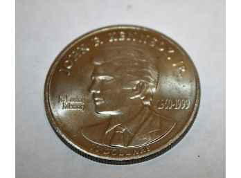 John F. Kennedy Jr 1960-1999 $10 Liberia Commemorative Coin