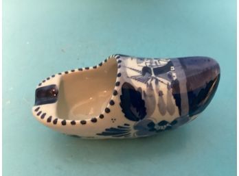 Vintage Holland Blue Delft Clog Ash Tray