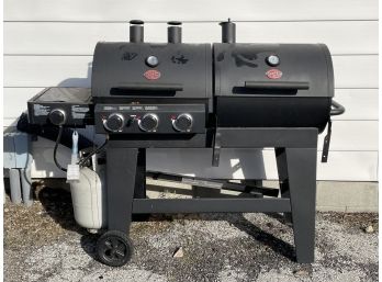 A Char Griller Grill And Smoker Combo