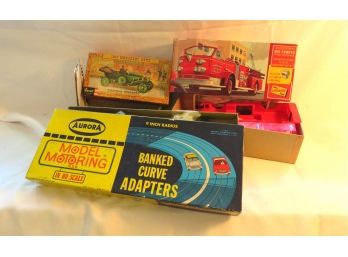Fire Engine 1913 Mercedes-Benz Model Kits & Banked Curve Adapters