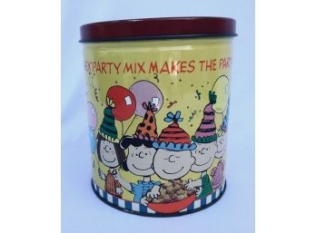 Vintage Charlie Brown & Friends Chex Mix Collectable Tin Canister