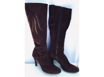 Ladies Size 9 Genuine Chocolate Suede Leather Boots