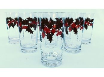 Set Of 8 Vintage Holiday Holly Berry Branch Tumblers